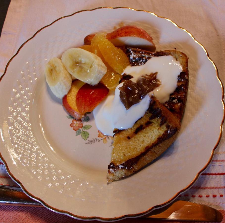 Bed and Breakfast Grange Bleuet à Aubeterre-sur-Dronne Extérieur photo