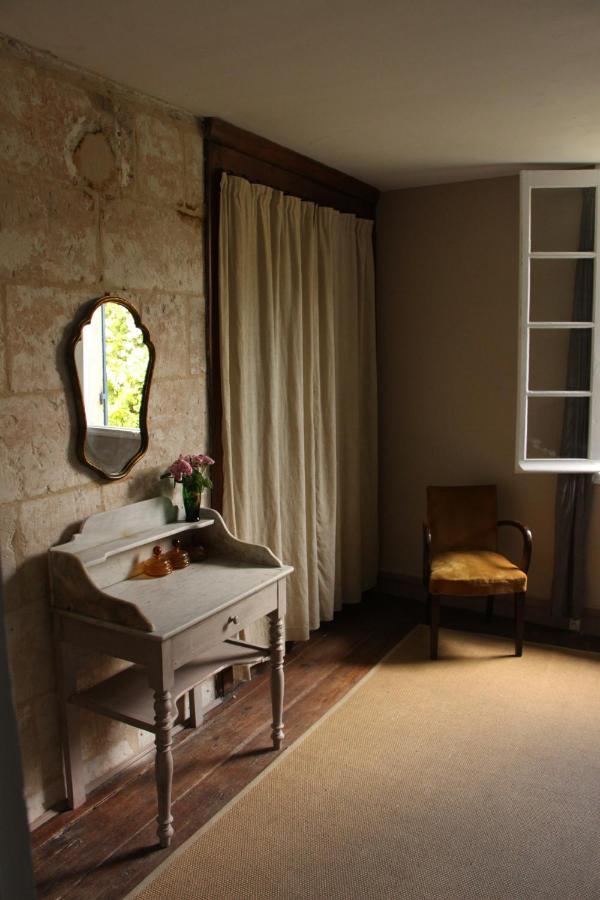 Bed and Breakfast Grange Bleuet à Aubeterre-sur-Dronne Extérieur photo
