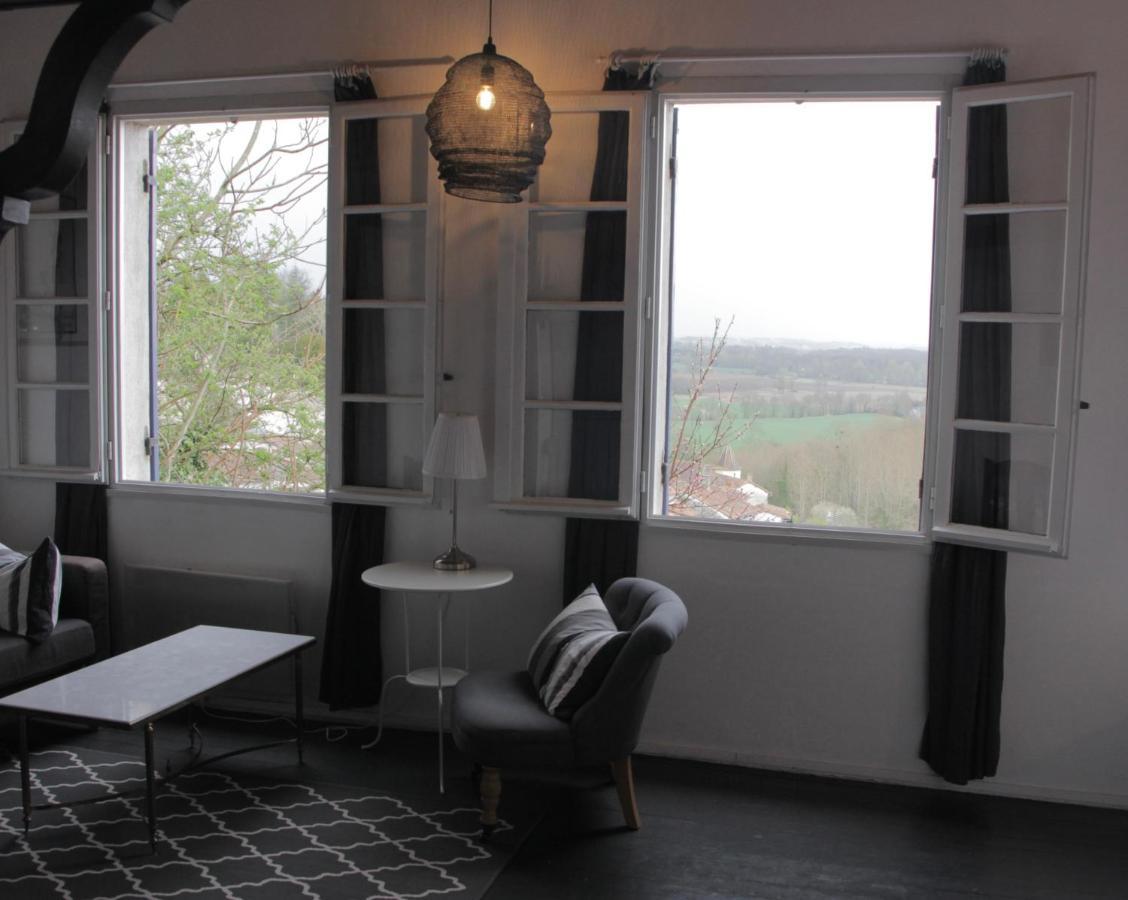 Bed and Breakfast Grange Bleuet à Aubeterre-sur-Dronne Extérieur photo